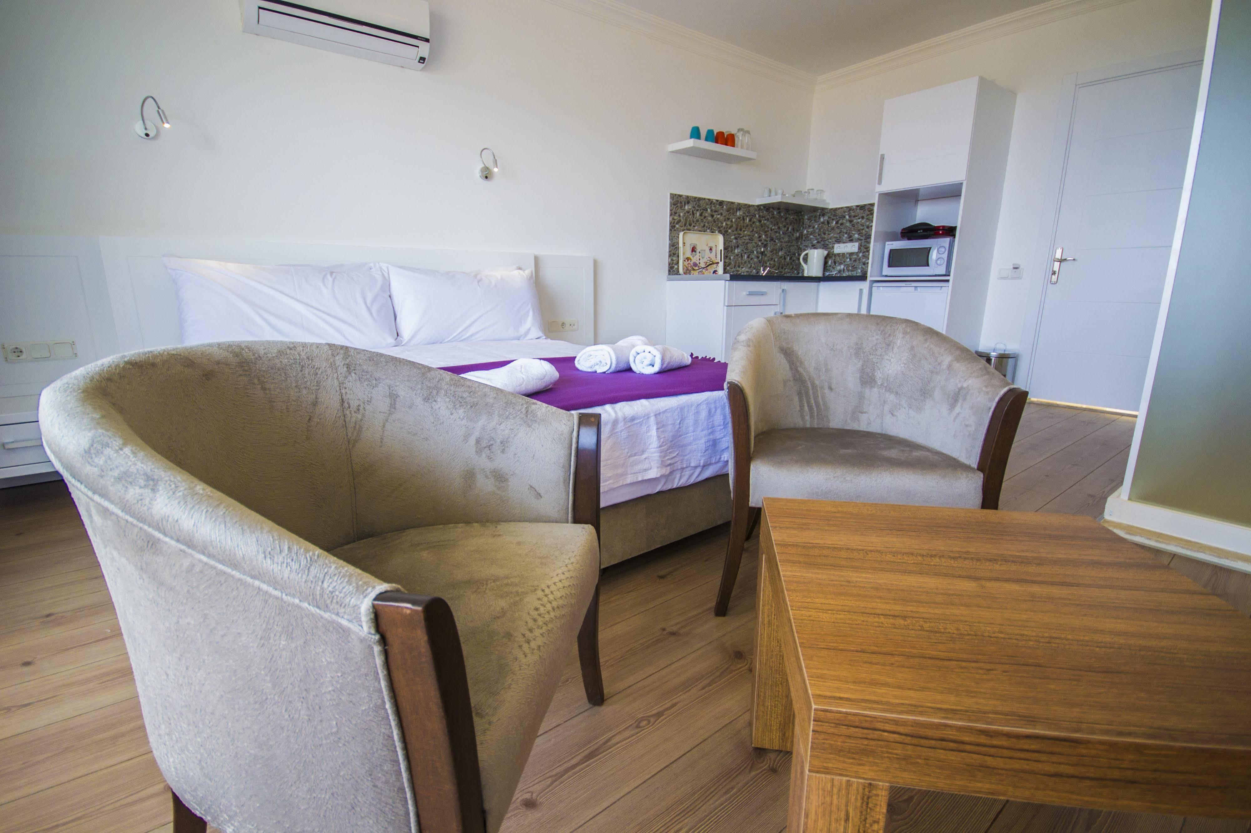 Kelebek Studio Apartments Kalkan Kültér fotó
